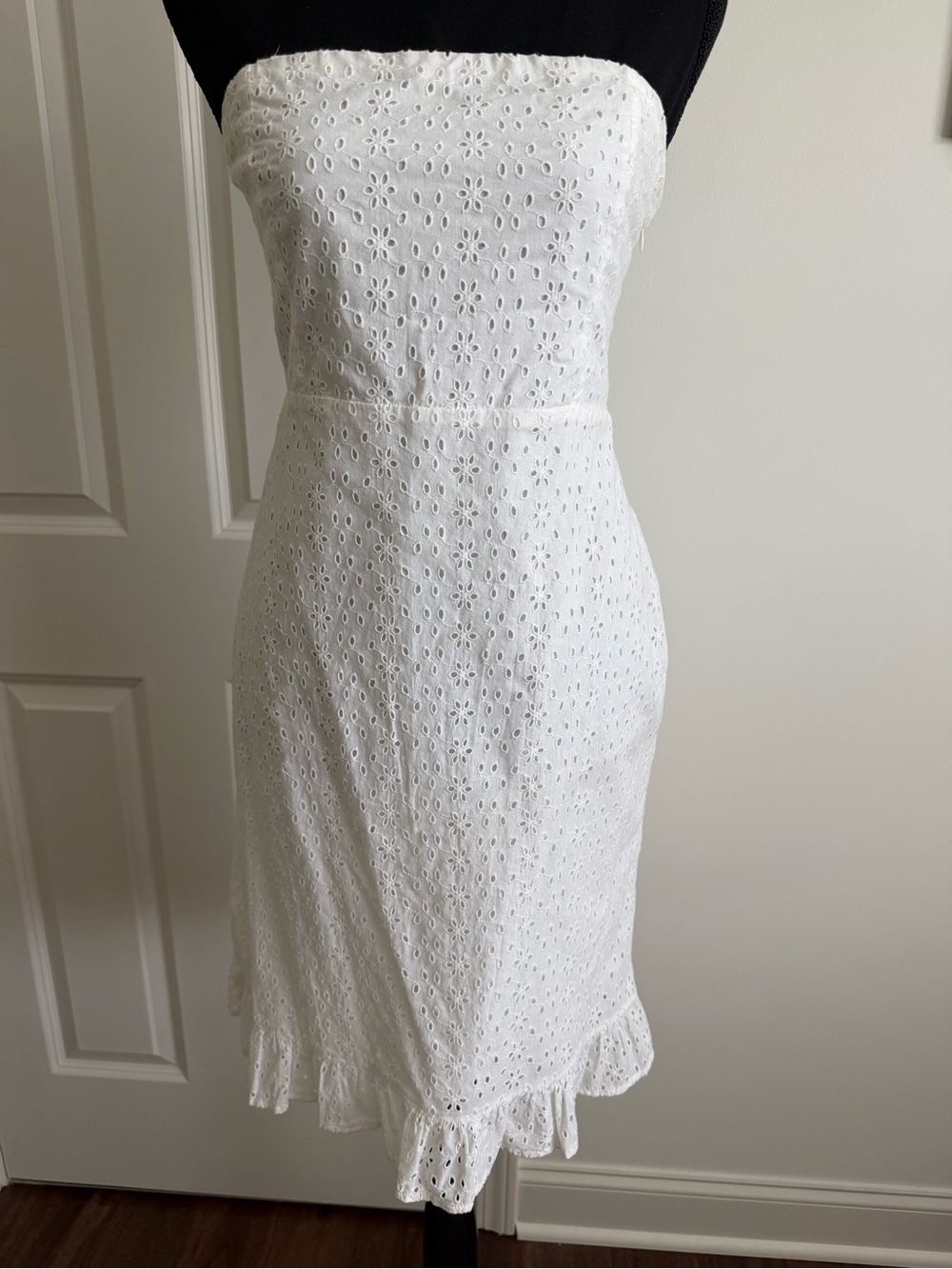 Old Navy White Strapless Eyelet Dress with Ruffle Hem